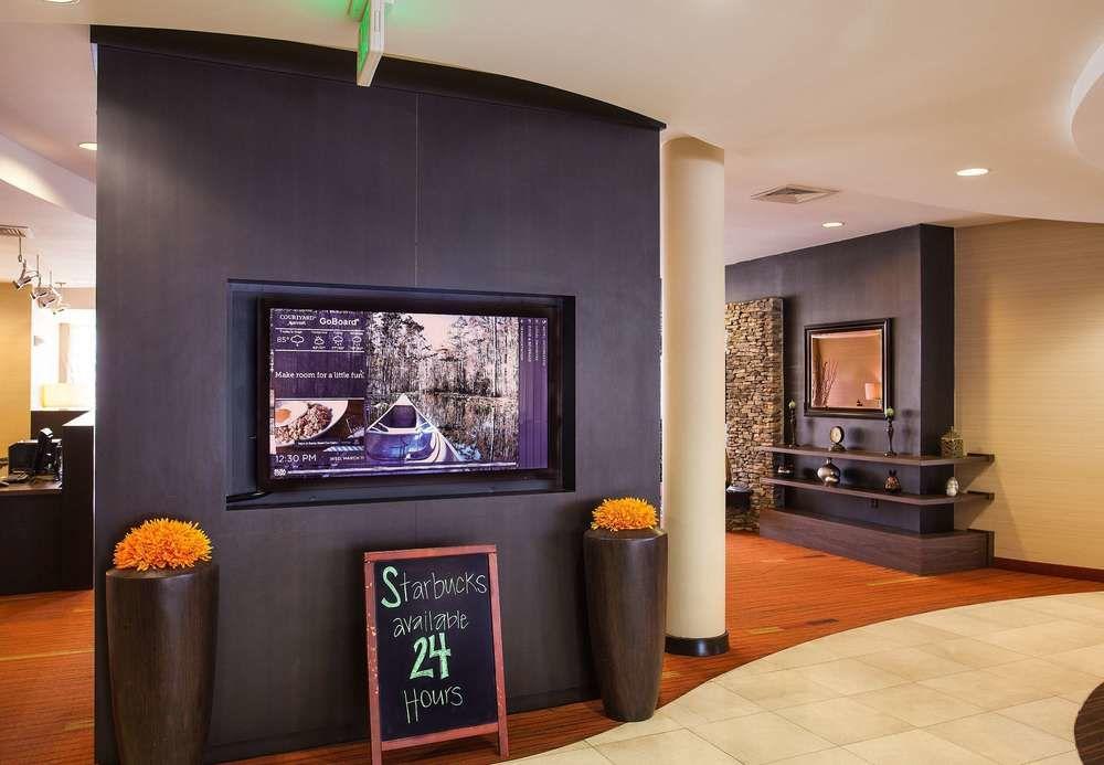 Courtyard By Marriott Valdosta Hotel Екстериор снимка